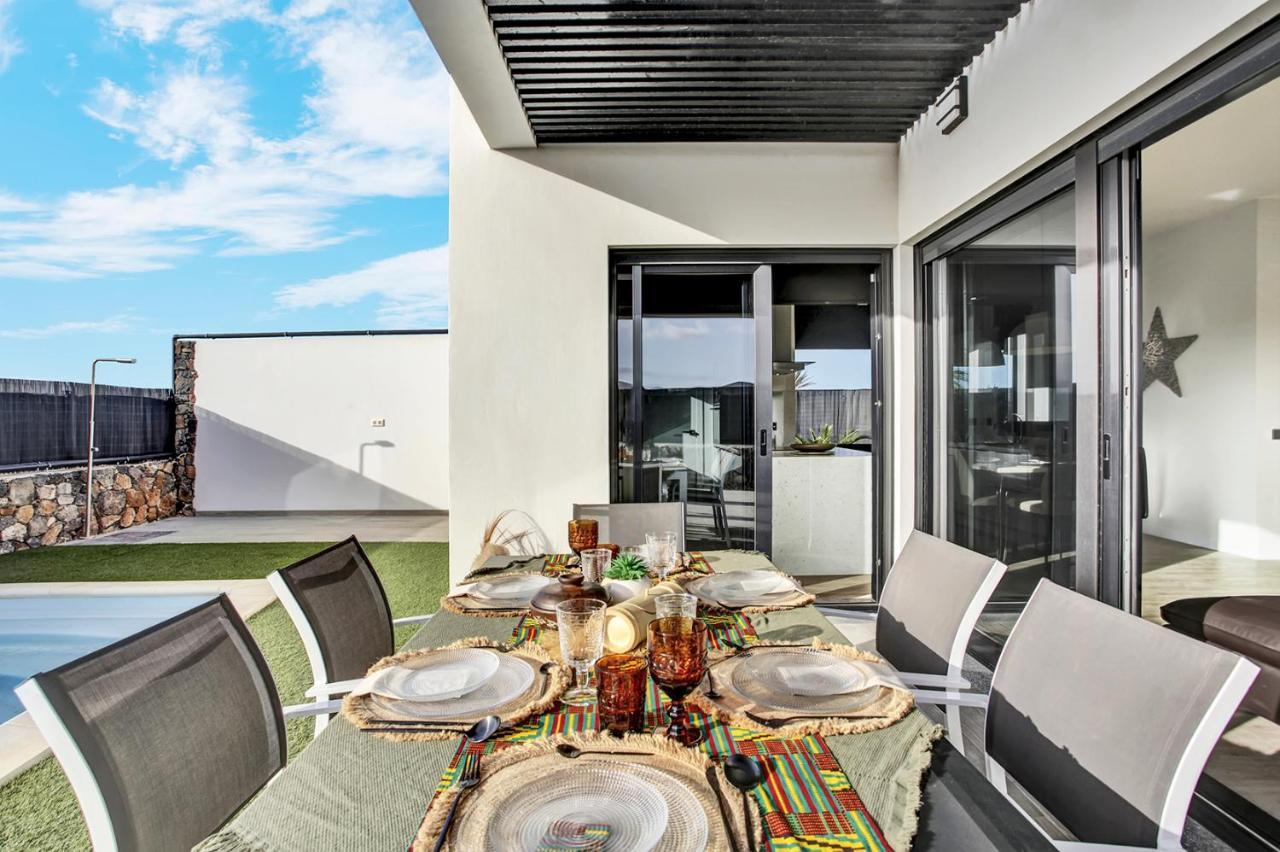 Del Roque, Heated Pool & Luxury In El Roque