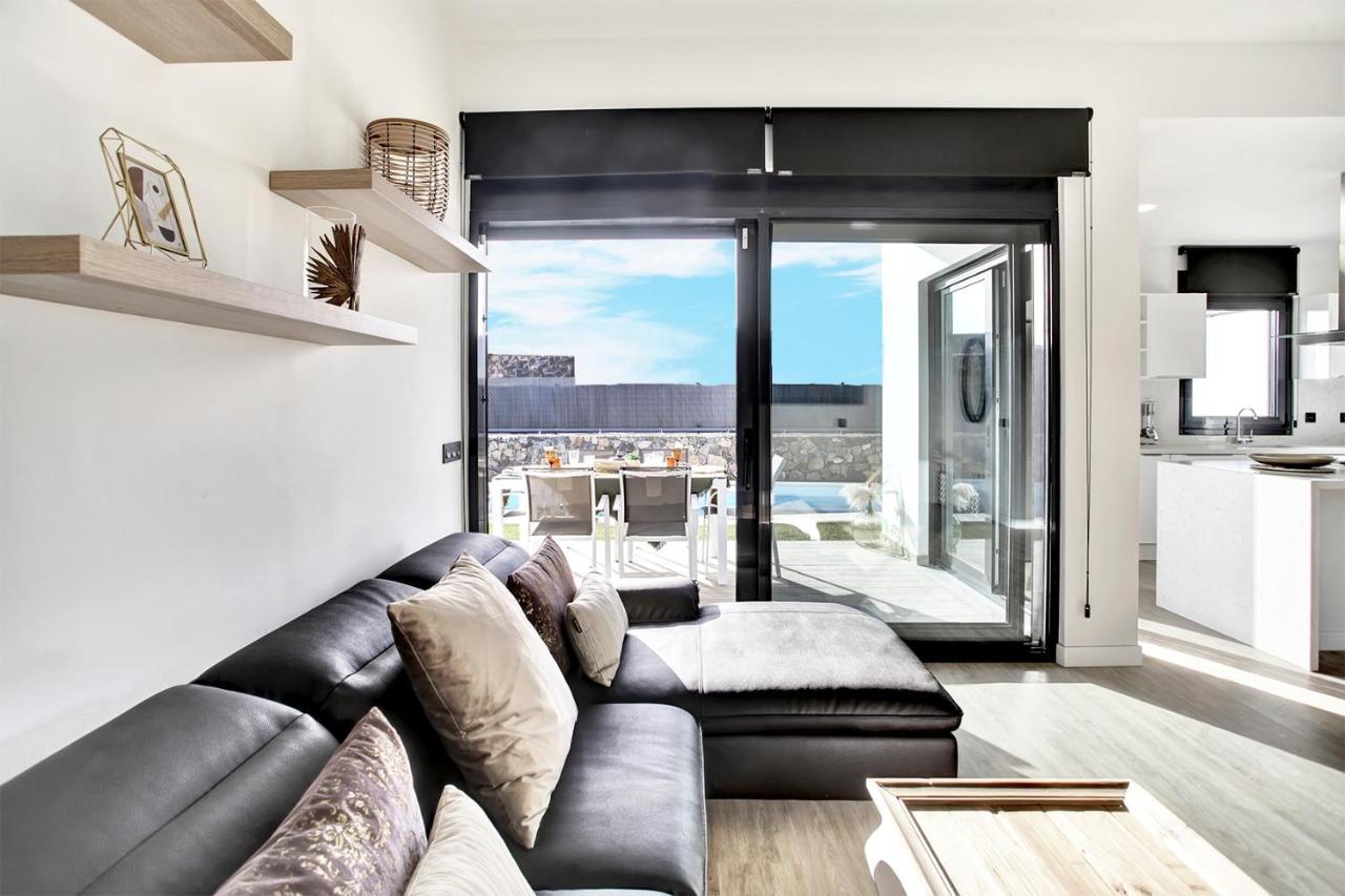 Del Roque, Heated Pool & Luxury In El