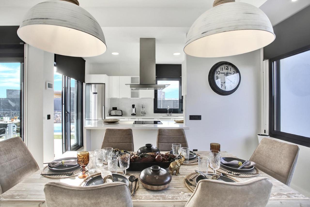 Del Roque, Heated Pool & Luxury In El