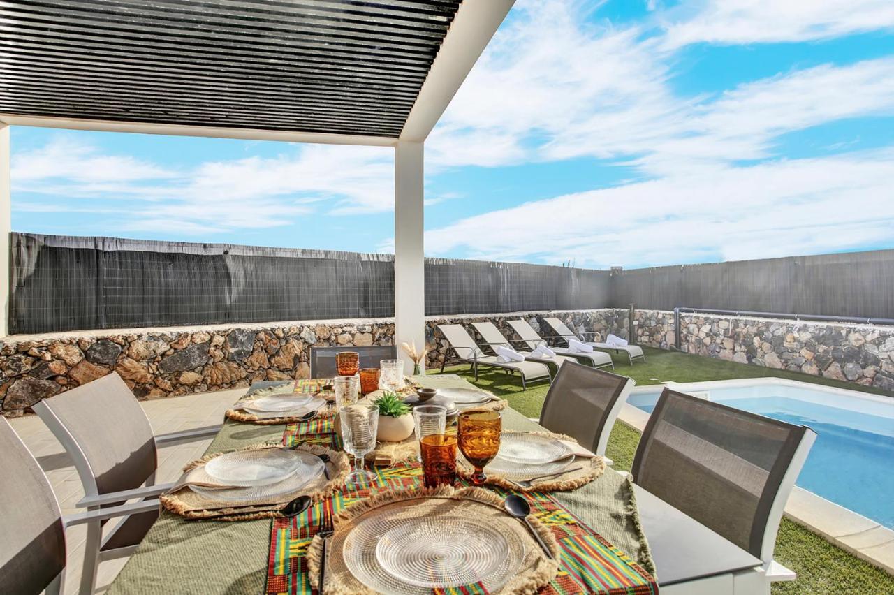 Del Roque, Heated Pool & Luxury In El
